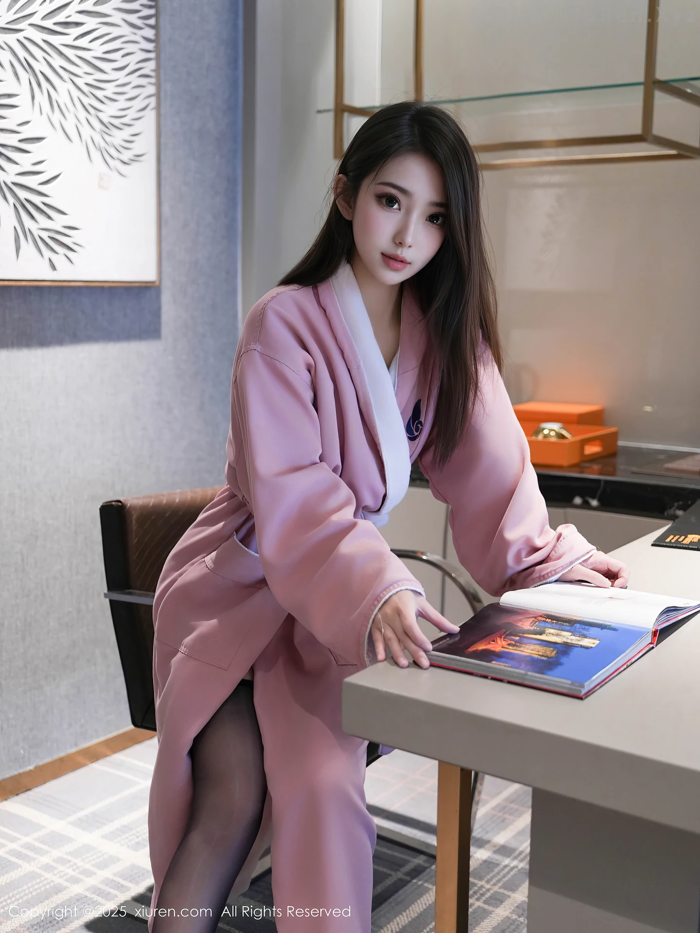 图片[4]-[XiuRen秀人网]VOL.10669 新人模特烧烧小桃性感黑色情趣内衣配黑丝吊袜秀曼妙身材诱惑写真99P-秀人网官方网站